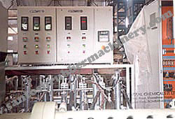 An elegant temp. indication, control, process, read out / recording (Optional)