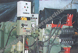 Head for Profile, Tubes, Strips, Tread, Cross head available.